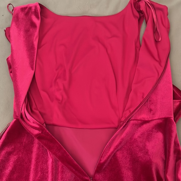CHELSEA ROSE  🌹  red color Velvet  gorgeous womens midi DRESS size 12” - Picture 15 of 15